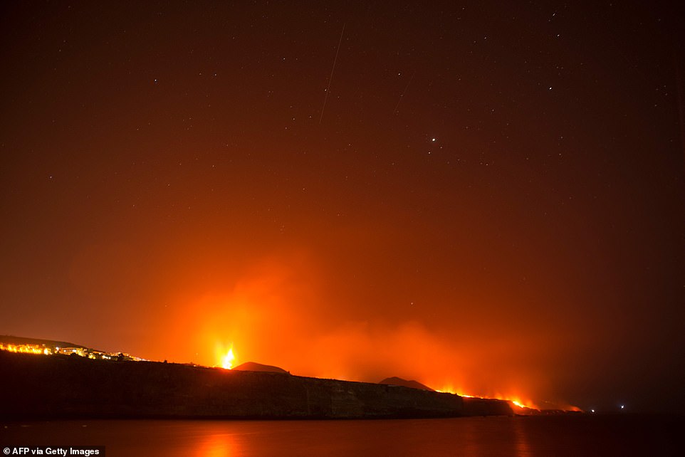 Local authorities have prepared to distribute drinking water to homes after the lava flow broke public supply pipes